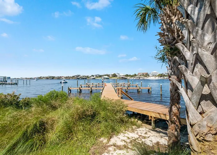 Needle Rush Point Unit D33 Pensacola